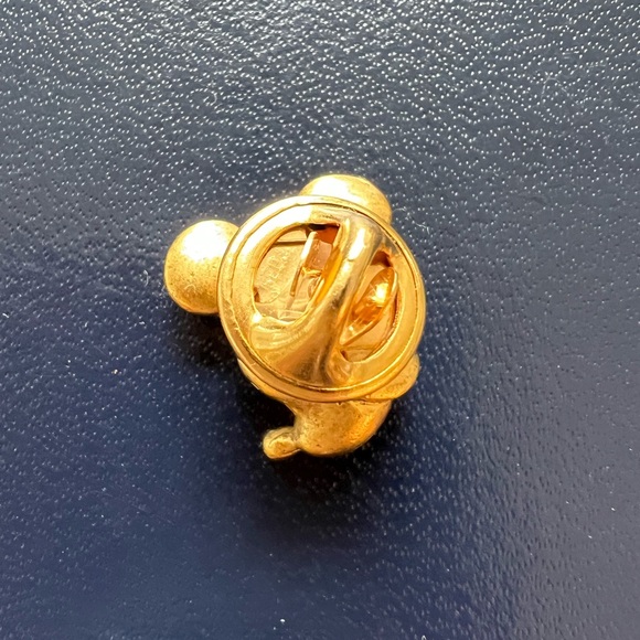Disney Mickey Mouse Head Pin Tac - Picture 2 of 3